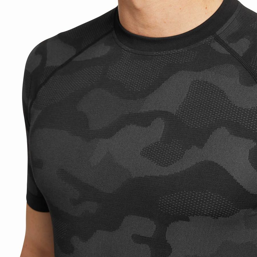 Black Wolverine Camo Mesh Crew Neck Undershirt Men T Shirts | TTP377OC